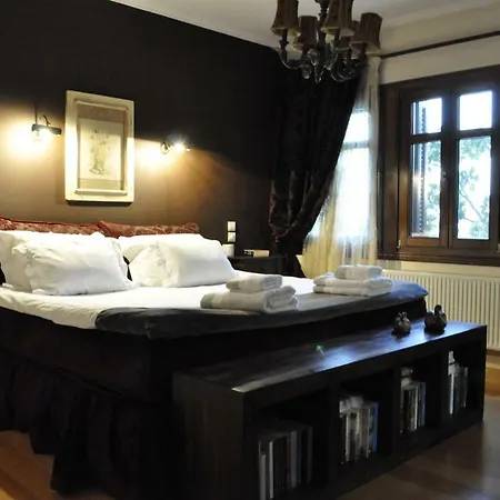 Villa Anna's Mansion