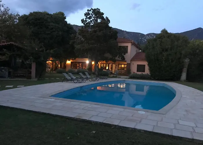 Anna's Mansion וילה