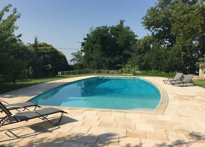 Anna's Mansion וילה *