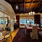 Вилла Anna's Mansion *