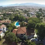 Anna's Mansion *