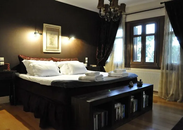 Villa Anna's Mansion